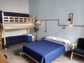 Habitación #2, céntrica y cómoda, para 2-4 personas